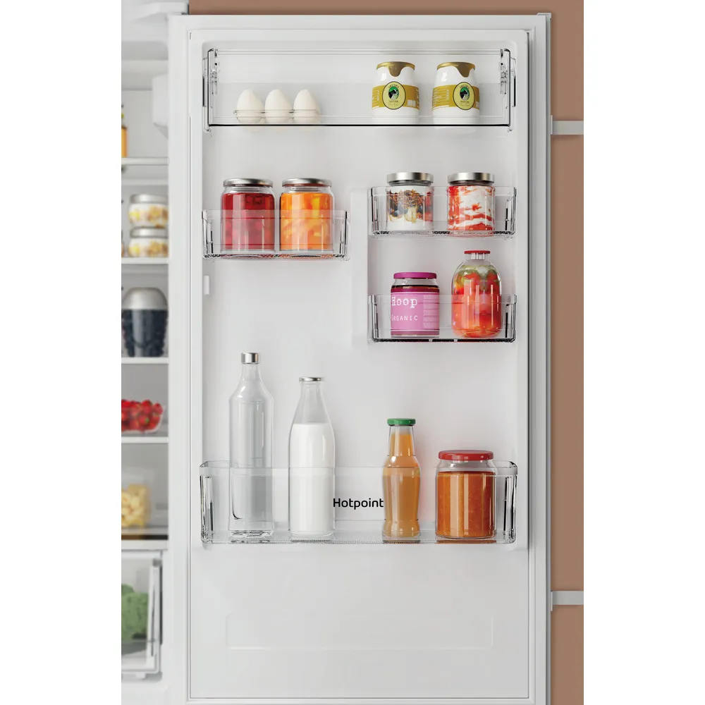Hotpoint HTC18 T112 UK - White Integrated 70/30 Frost Free Fridge Freezer - E energy - Image 8